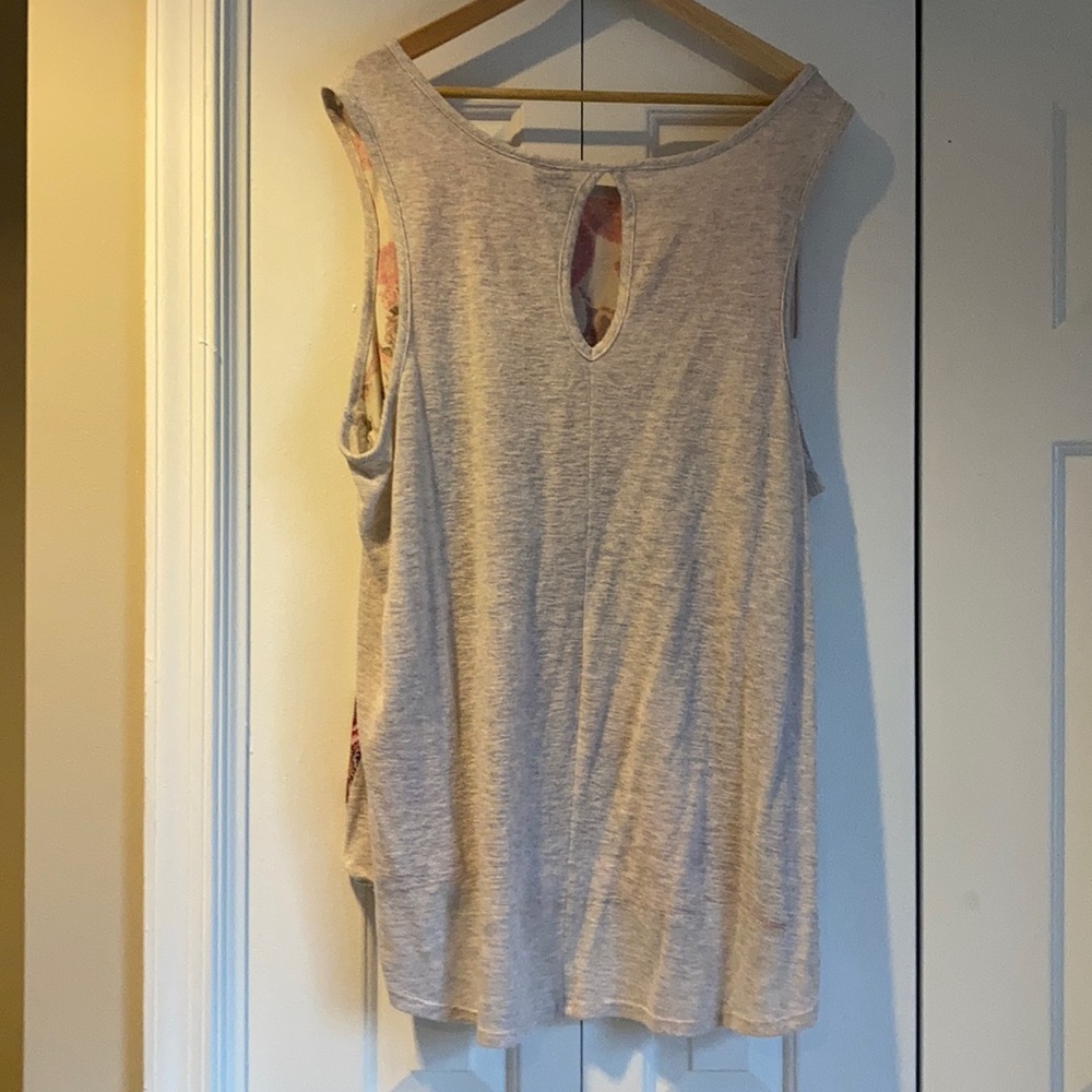 Plus Size Bobeau High/Low Flowy Patterned Tank! - image 5